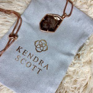 Kendra Scott Kalani Pendant Necklace Rose Gold In Sable Mica